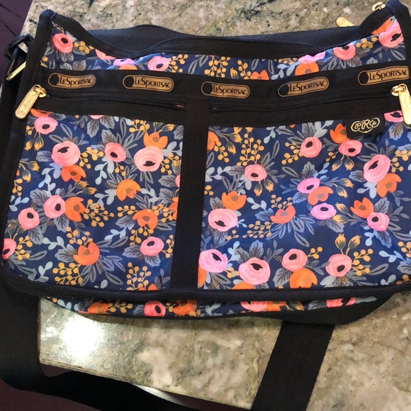 Lesportsac Bags Lesportsac Rifle Paper Co Deluxe Everyday Bag Poshmark